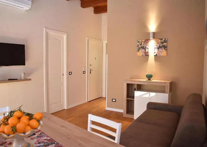 Kanat Apartment